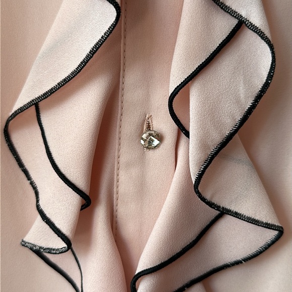 New Zara ruffle blouse, Size XL - Picture 4 of 7